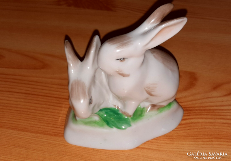 Hand-painted porcelain bunnies from Hollóháza