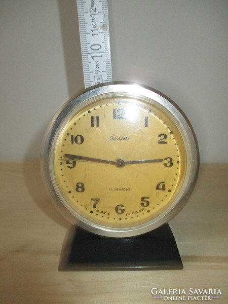 Slava table rattle clock