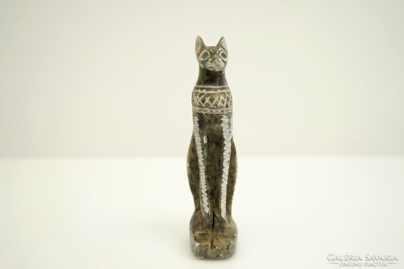 Old hand polished carved marble cat figurine / Egyptian cat / retro mineral