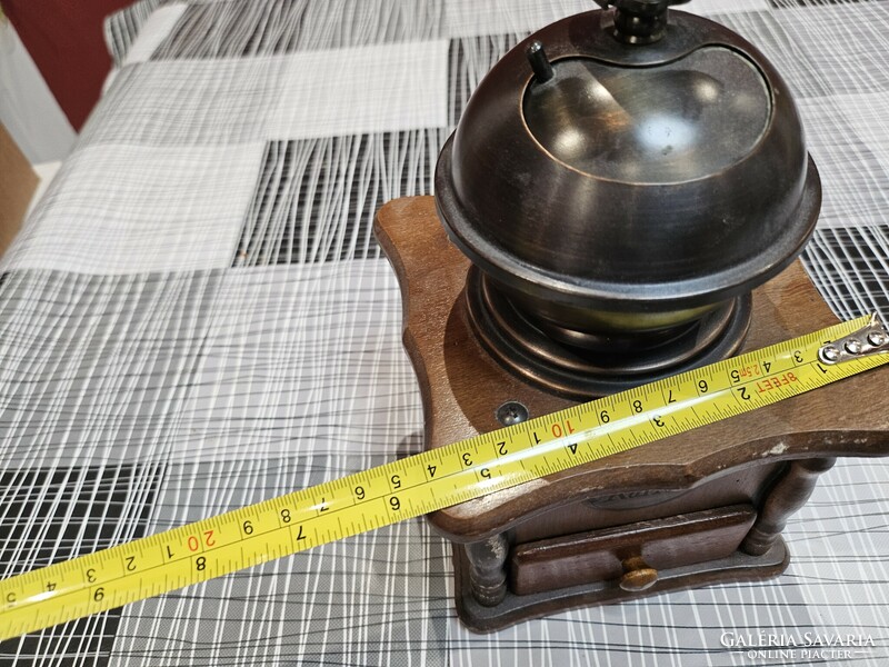 Larger coffee grinder