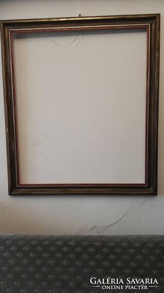 Frame (71 x 61)