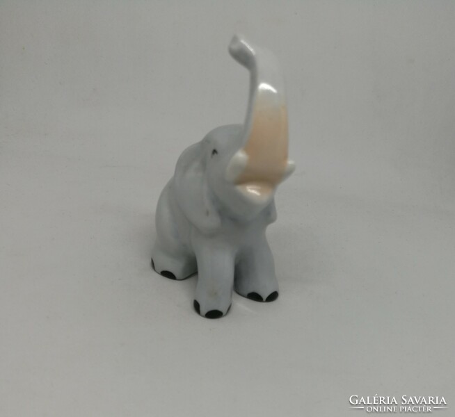 Aquincum porcelain elephant!
