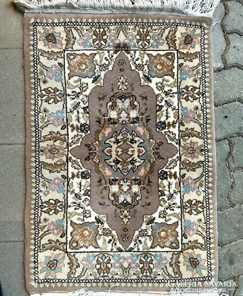 Pakisztáni szőnyeg