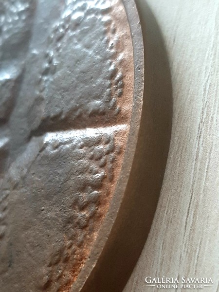 Mezőtúr bronz emlék plakett 1378 - 1978  G. I. mester jelzéssel 9,5 cm