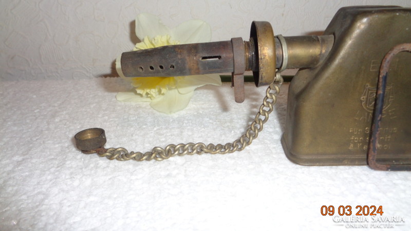 Antique alcohol-gasoline lamp, made of brass, 18 x 8 cm, in good condition, raritate!