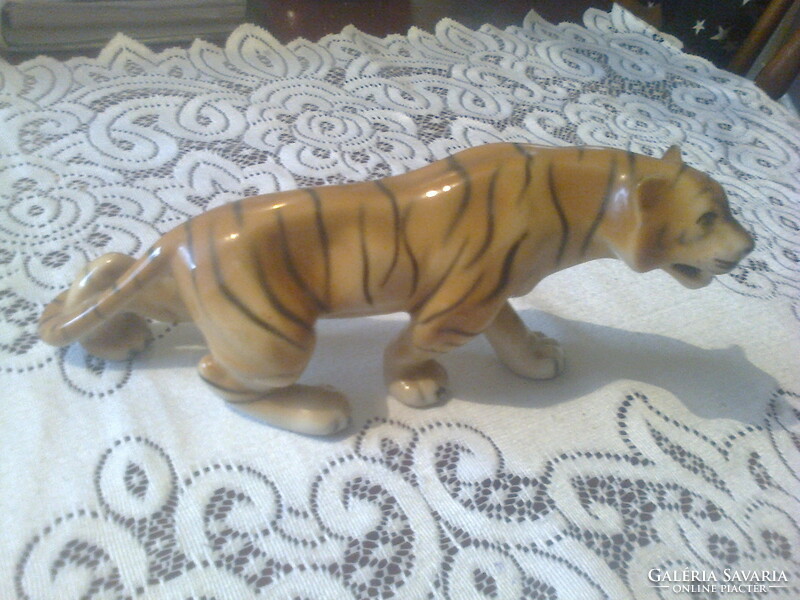 Royal Dux: Tigris , 20 x 9 cm , hibátlan