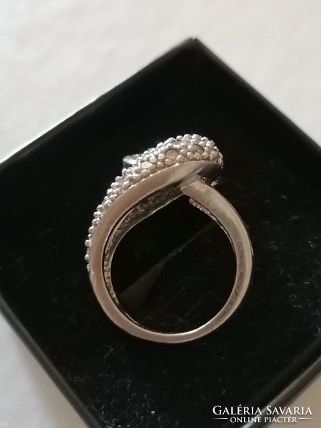 Mutatós női ezüstgyűrű