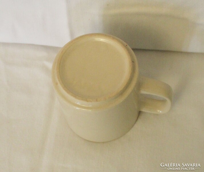 Little beige girly mug