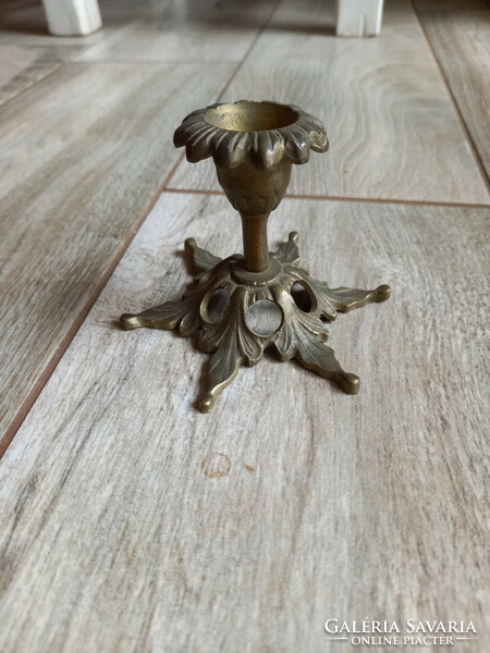 Wonderful old copper candle holder (6.5x9.3 cm)