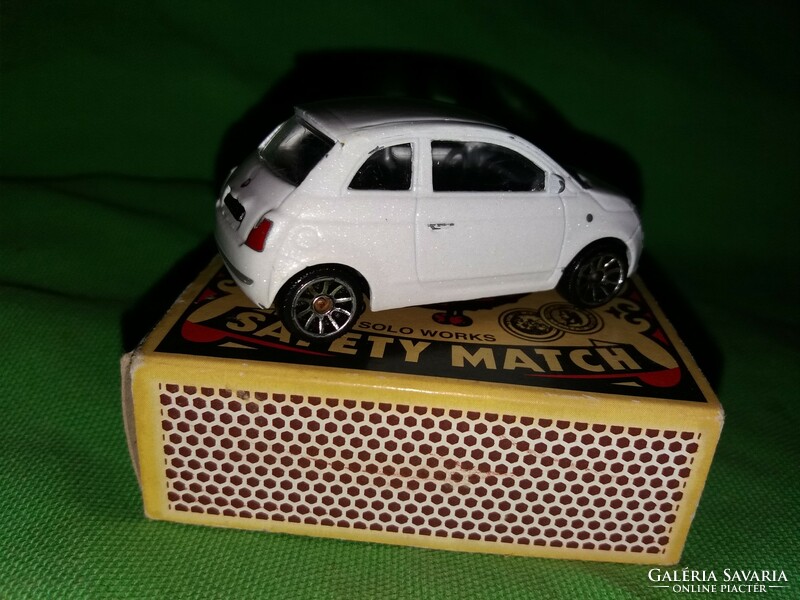 Retro MAJORETTE FIAT TIPO / PANDA 500 C játék kisautó a képek szerint