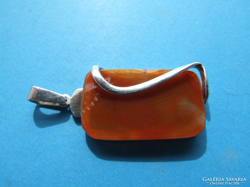 Silver pendant with carnelian (220313)