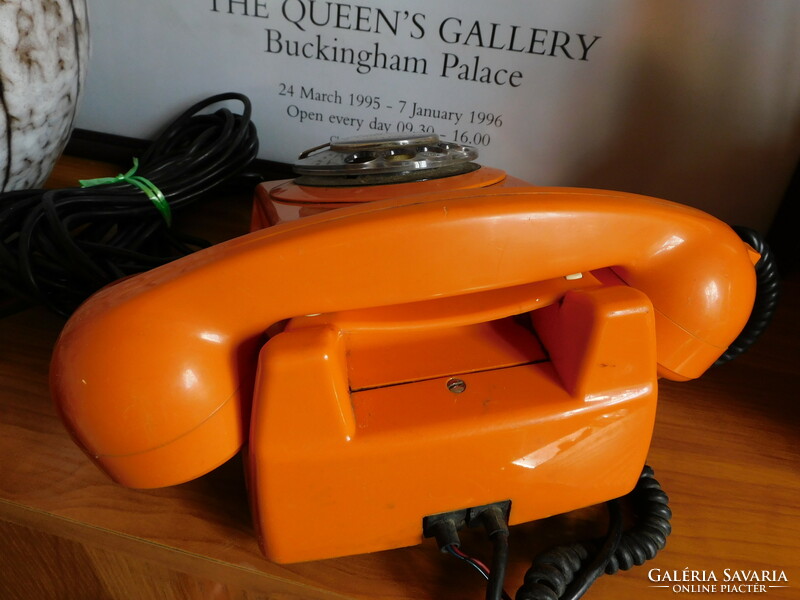 Retro orange dial telephone mechanical works