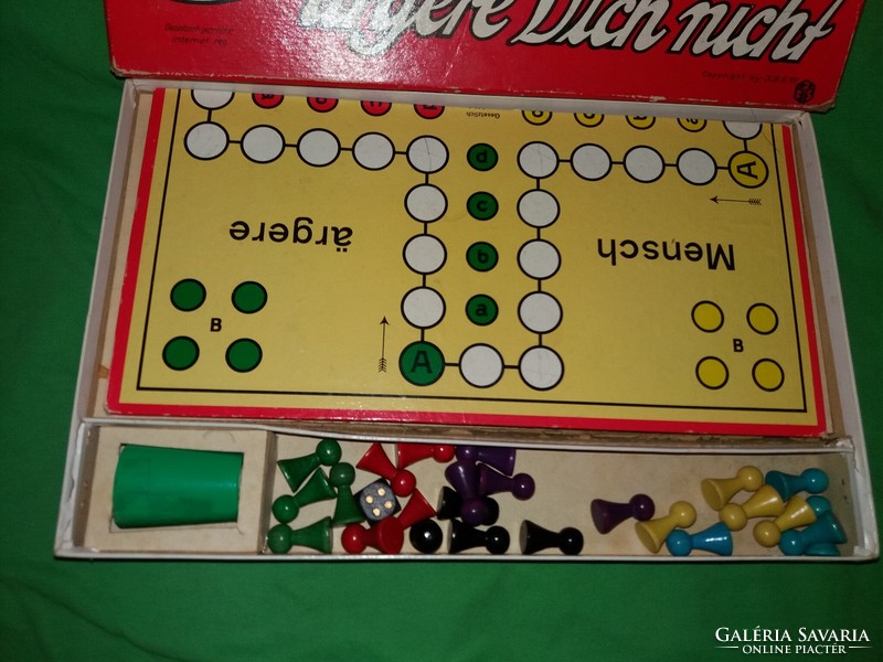 Vintage German very rare who laughs at the end? Board game 2 tracks 2 options according to the pictures