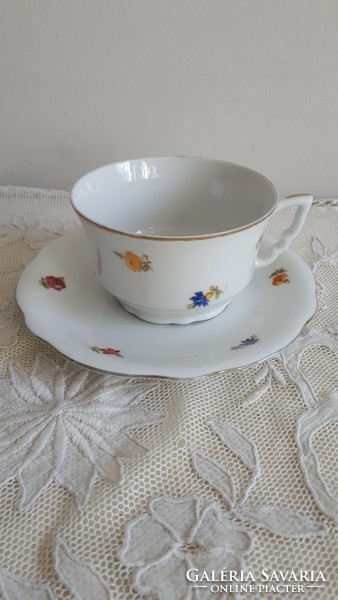 Zsolnay, régi barokk kis virágmintás teás csésze és alj 2db.