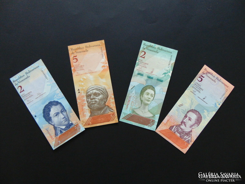 Lot of 4 unfolded bolivar banknotes from Venezuela! 01