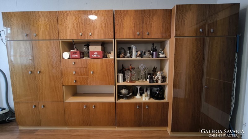 Wardrobe, chest of drawers and table