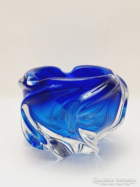 Kék vastag üveg hamutartó, 12 cm