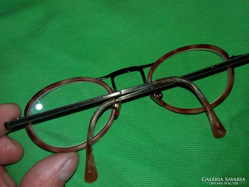Quality unisex retro-style glasses with glass lenses approx. 1 - And according to the pictures, 2.