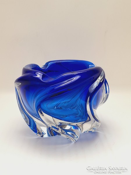 Blue thick glass ashtray, 12 cm