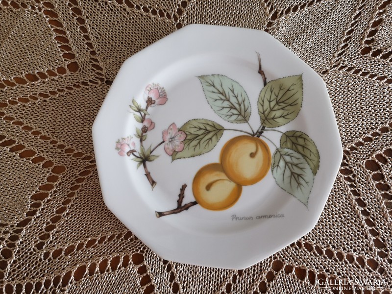 Porcelain fruit plates