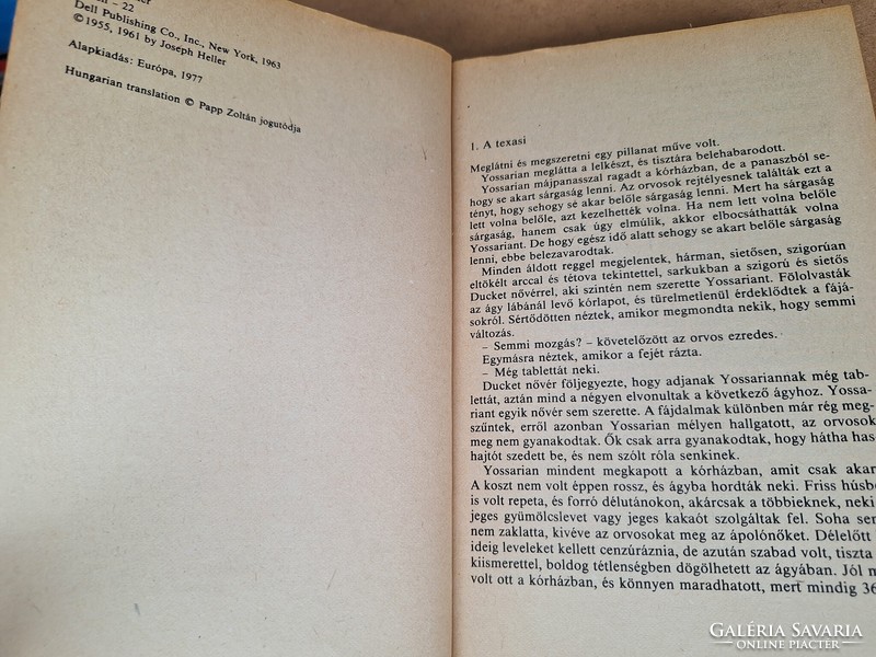 Joseph Heller két könyve : A 22-es csapdája és a Záróra.  1500.-Ft