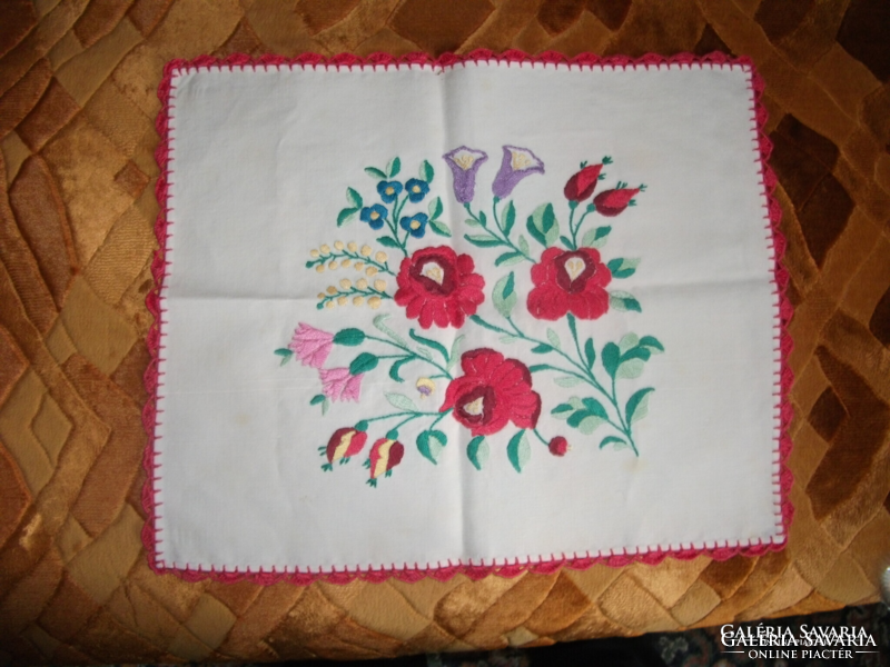 Antique handwork Kalocsa patterned linen small tablecloth, hemmed around,