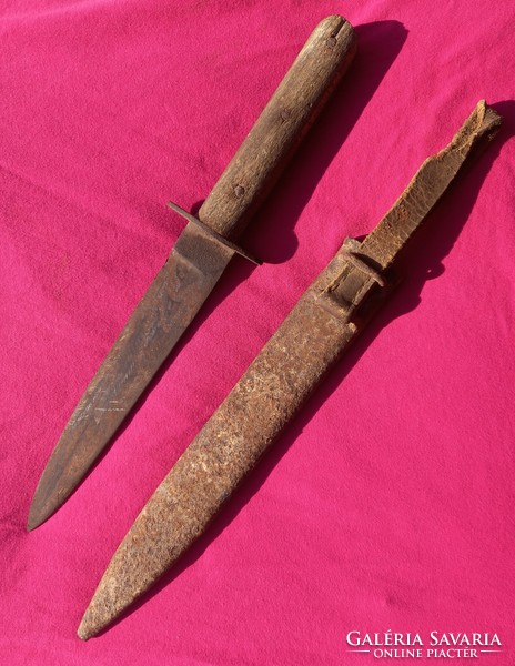 World War Assault Knife