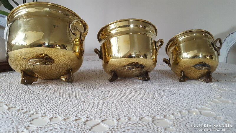 Nice, 3-piece brass bowl set