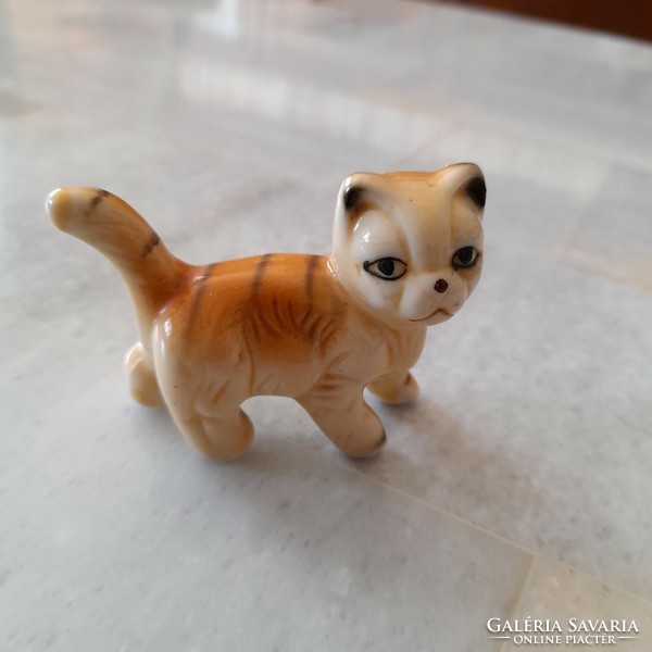 Kézzel festett porcelán macska cica