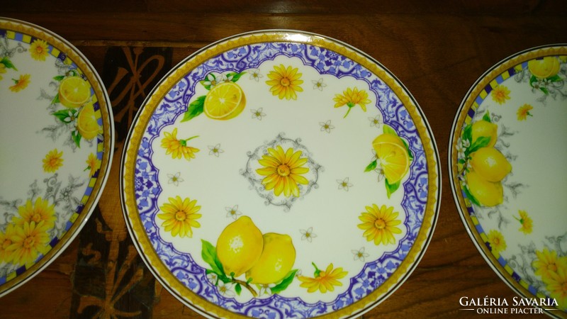 4 db porcelán süteményes tányér