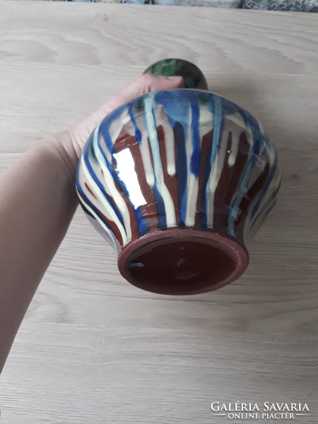 Csurgatott mázas kerámia váza