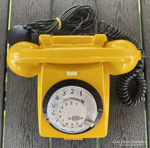 CB76MM citromsárga asztali tárcsás telefon