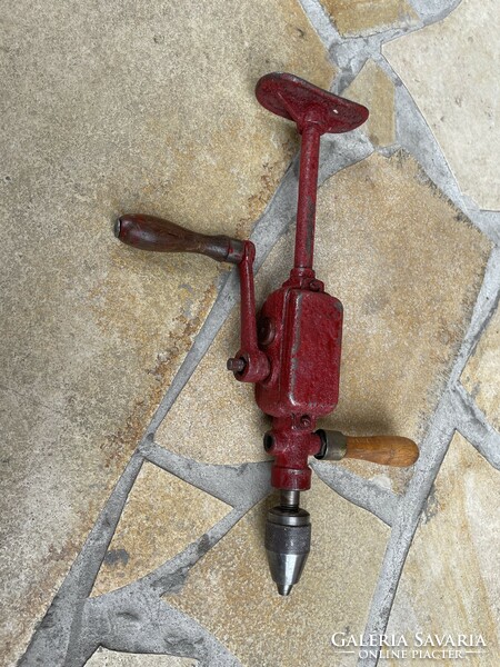 Old American drill, hand drill, nostalgia piece, rustic decoration