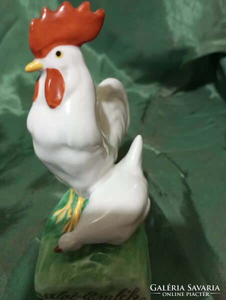 Zsolnay, rooster, hen figure