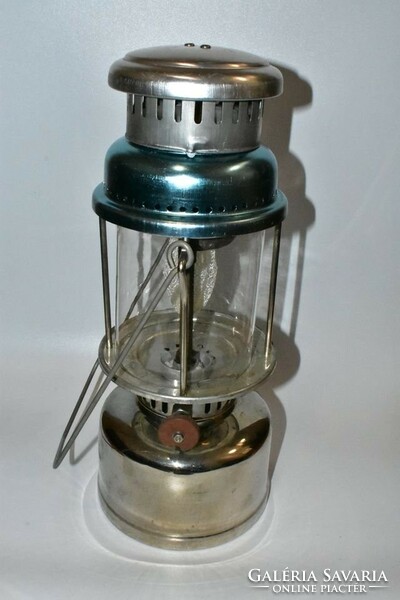 Gázlámpa, petróleum lámpa