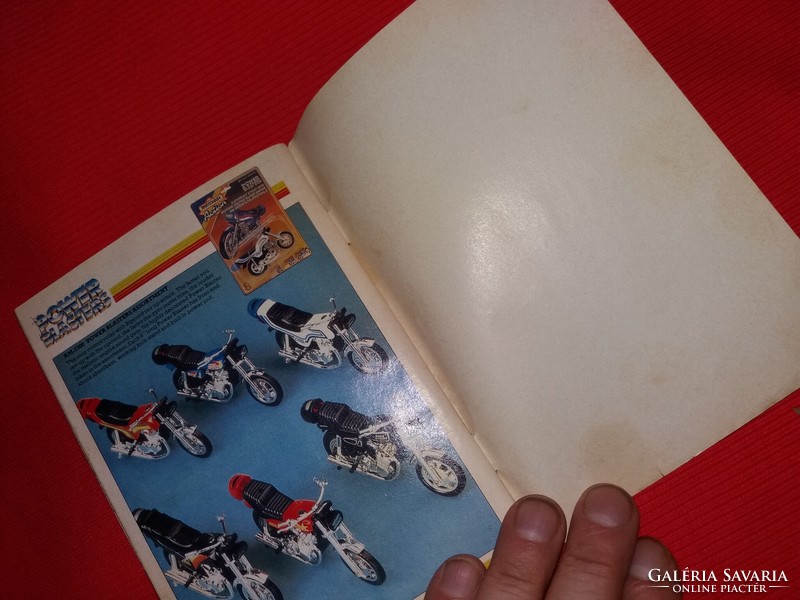 1988 a " kékdobozos " MATCHBOX időszak katalógusa állapot a képek szerint