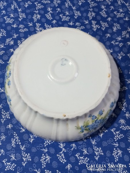 Zsolnay patty plate (forget-me-not pattern)