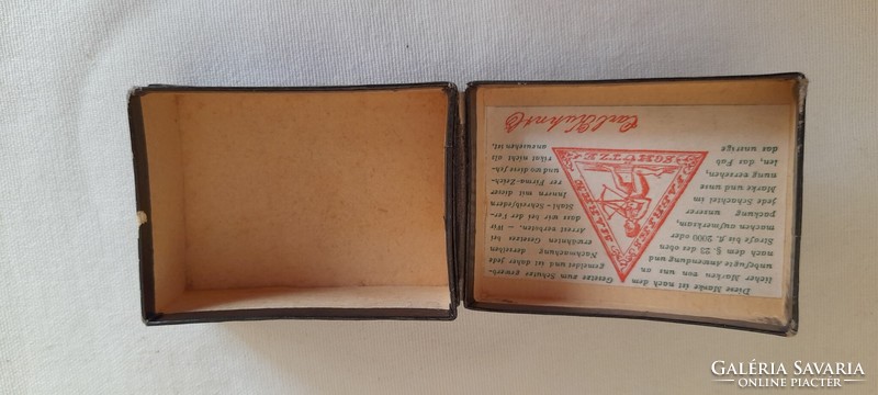 Box of old nib carl kuhn 6x4.5x2.5cm