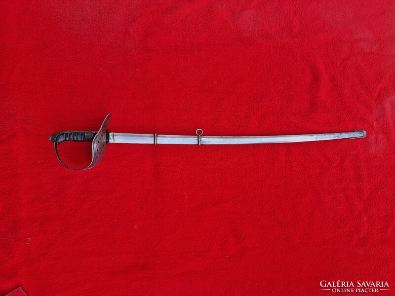 Austro-Hungarian cavalry crew 1904m sword