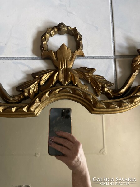 A very nice old Italian mirror, a special piece.