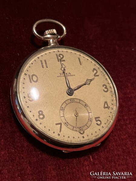 Doxa antique (1900) gold/14 carat/pocket watch.. Weight 52 g