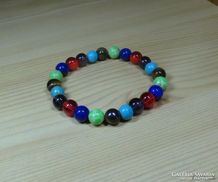 The effect of several types of minerals in one bracelet, made of 8 mm beads, for an 18-19 cm wrist.