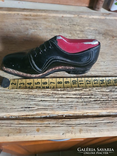 Antique house presentation mini shoe