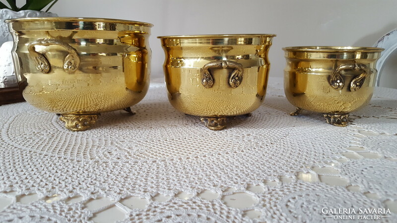 Nice, 3-piece brass bowl set