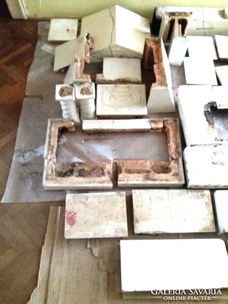 Old white ceramic stove from Beszterce from the 1920s, dismantled