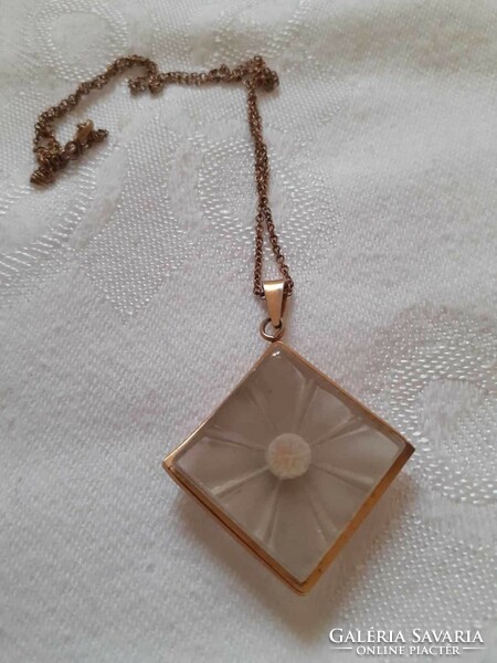 Gold colored retro necklace