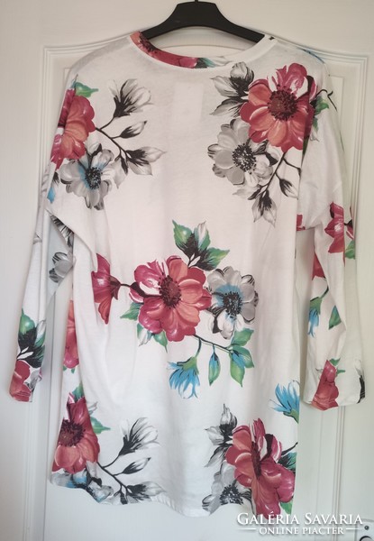 Flower print tunic