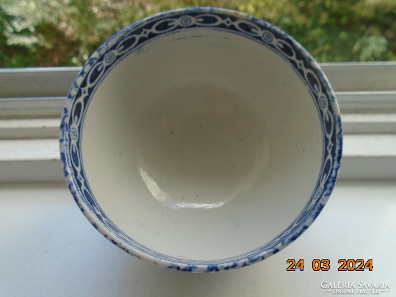 Antique English blue-white chinaizing bowl with Adams pattern from 1780