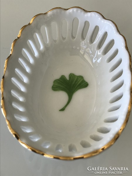 Hand-painted ginkgo biloba porcelain ring holder bowl, 8 x 6 cm