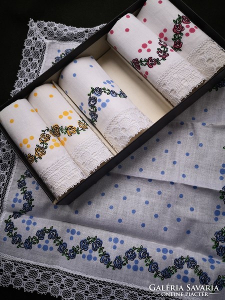 IRIS 6 db vintage zsebkendő eredeti dobozában